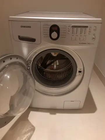 Samsung washing machine 7kg Eco Bubble Neat and clean