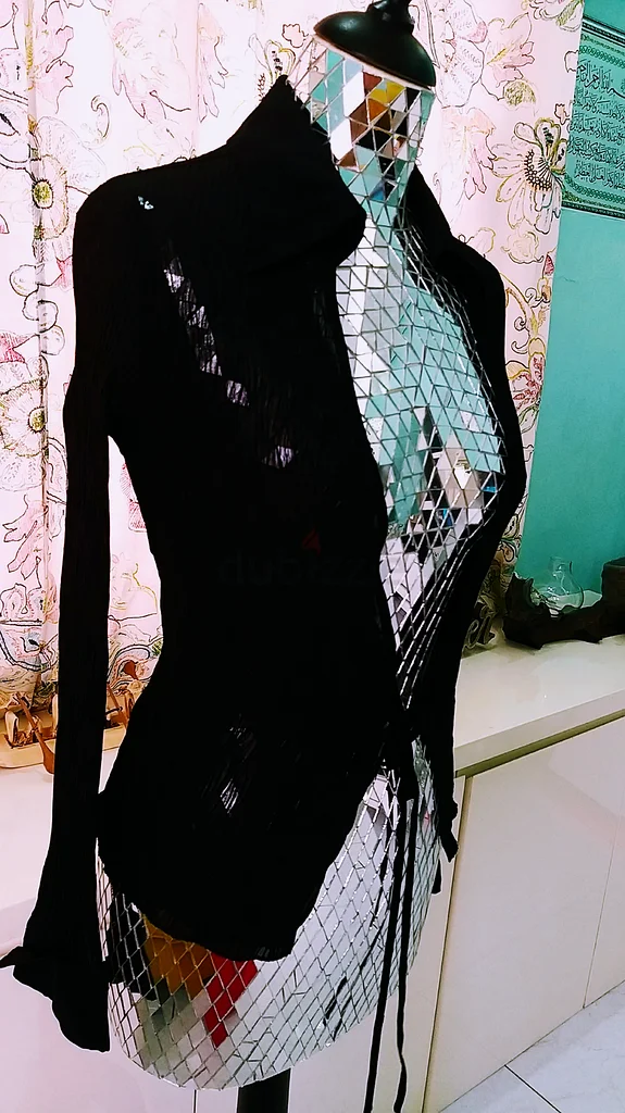 بلوزة علوية من ماركة مانجو63240124287874111