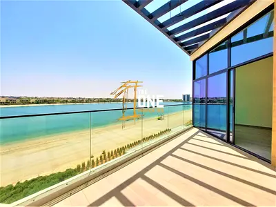 Ready Prime Beachfront 4 Bedroom Marbella Villa - Resale