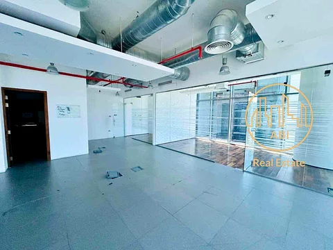 2060 Sqft Large Office Space With Glass Partitions