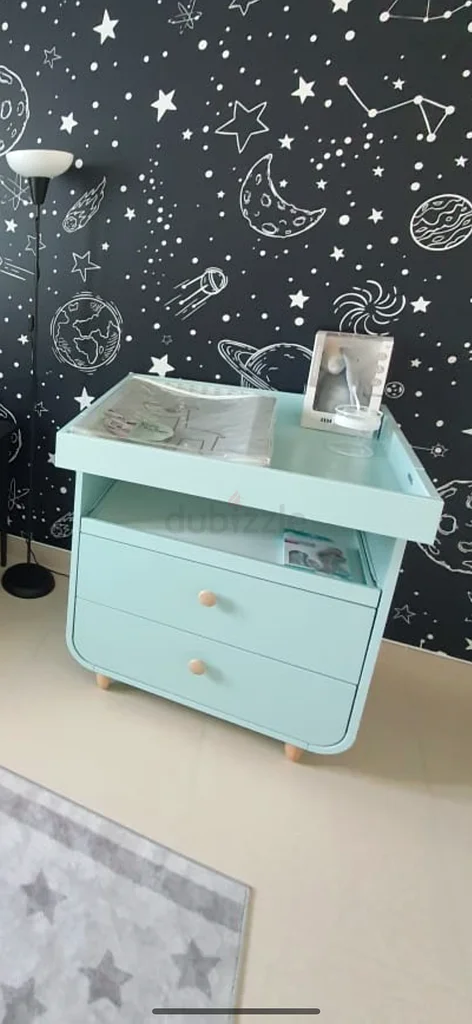 Changing table