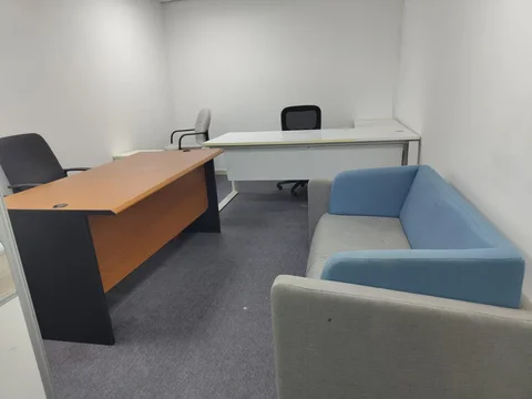200 Sft Fully Furnished Office With 24/7 Access Near Deira City Center