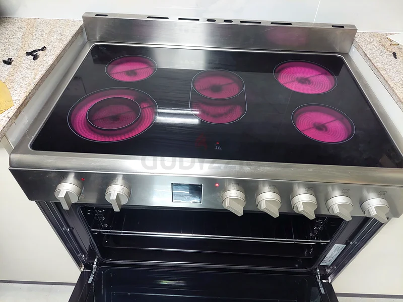 Bosch 5 Zones Electric Ceramic Hob Cooker HKK99V850M63199637622913112