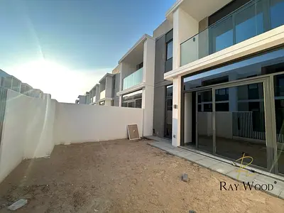 Single Row Unit | 3 Bdr + Maids | Spacious Layout