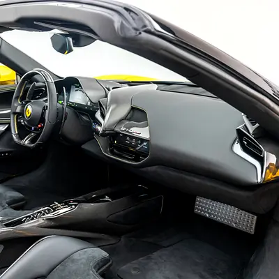 2022 Ferrari SF90 SPIDER photo 11
