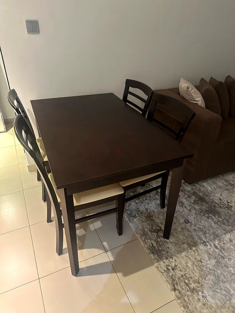 Dinning table