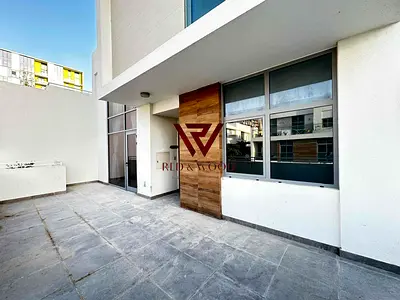 Huge Size || Upper House || Vacant