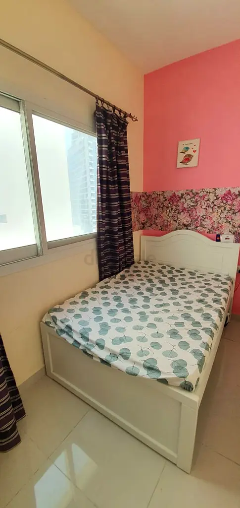 Apartment Couple partition available in barsha MOE Dubai