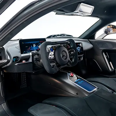 صورة 6 لـ 2023 Mercedes-BENZ AMG