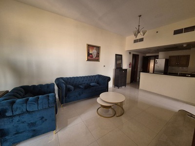 Elite 10 Furnished 2 Bedroom With Balcony ( Ready To Move )