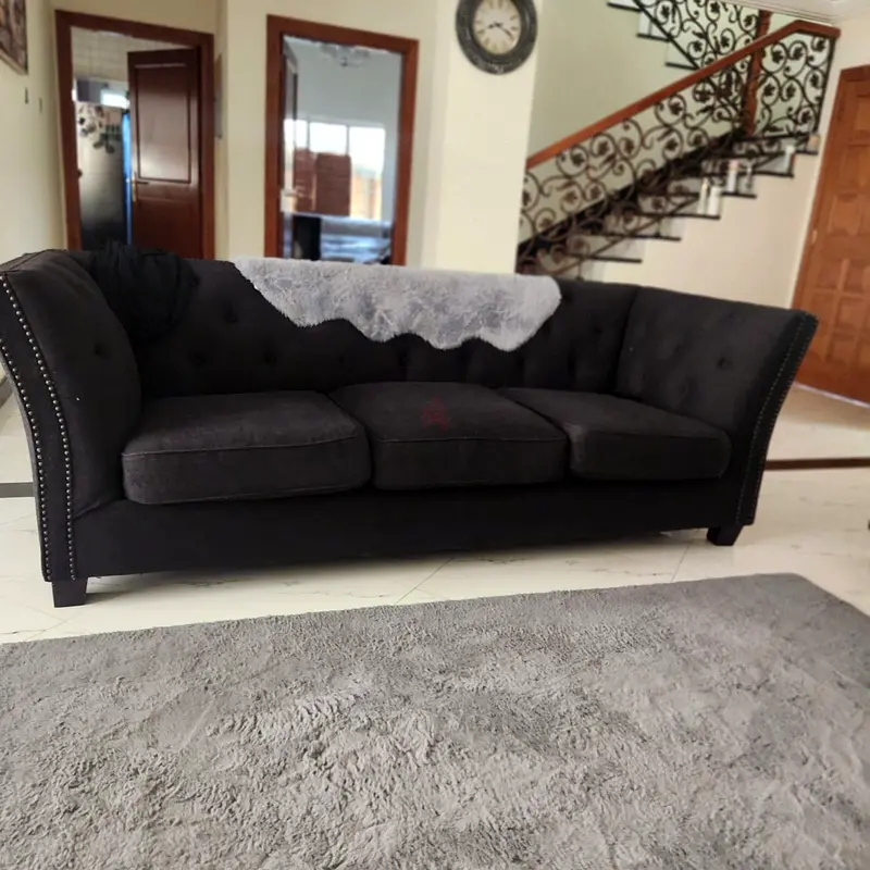 HOMES R US 7SEATER SOFAS AS NEW