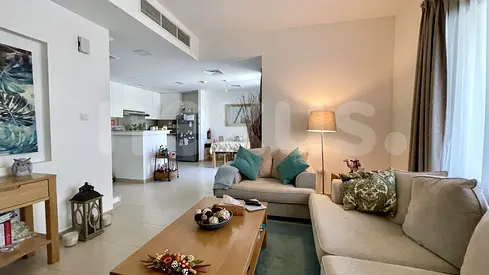 Large Garden | Spacious | Well Maintained