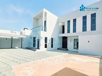 Spacious 5mbr Villa| Modern Finishing | Brand New