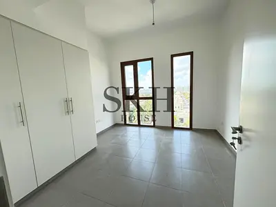Spacious Layout 2 Br| With Big Balcony|unfurnished