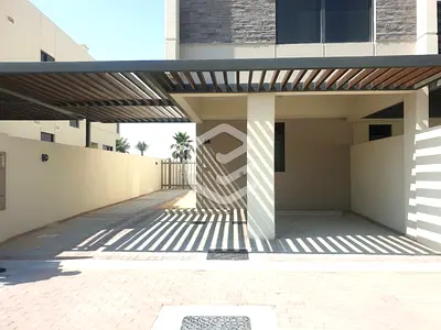 Corner Unit | Single Row | 3br + Maid | Vacant