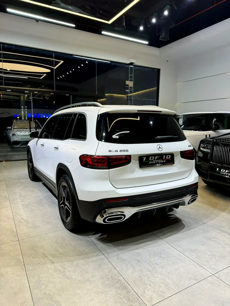 2023 MERCEDES BENZ GLB 200 GCC WITH WARRANTY AND CONTRACT SERVICE ONLY 11000 KM63164769043587114