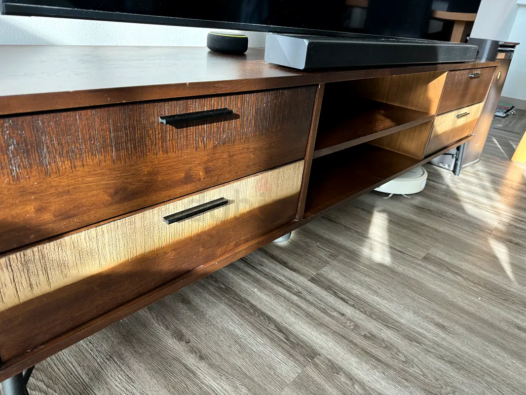 Canary wooden TV stand