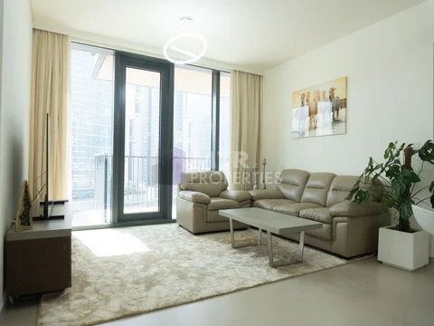 Luxury Furnished 1 Bedroom Apt Ready To Move In!