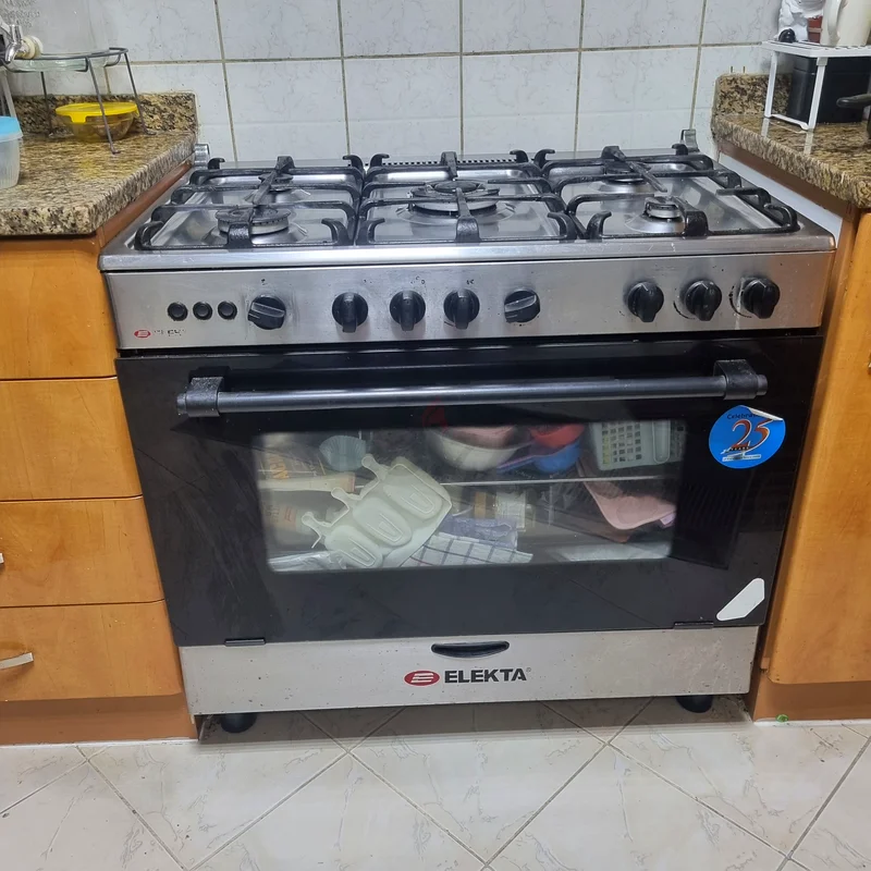 Cooking Range for sale