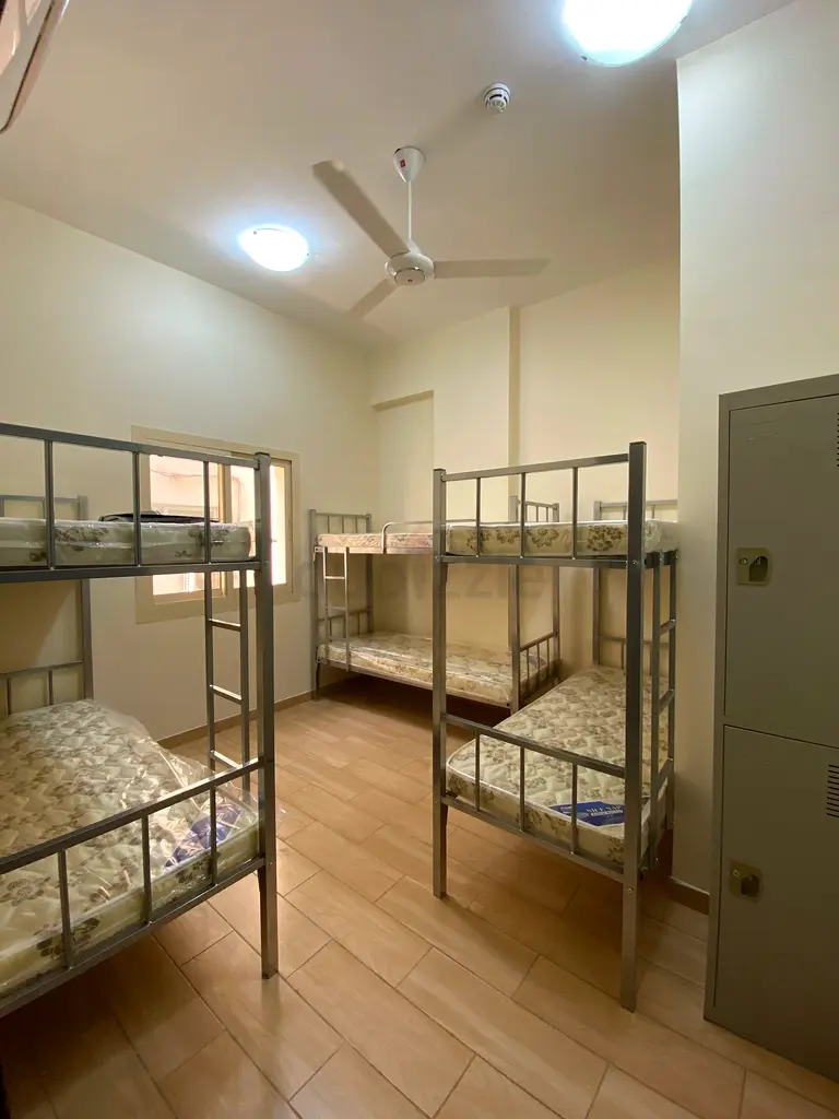 Apartment Bed Spaces Dubai Deira Abu Baker Metro Dubai