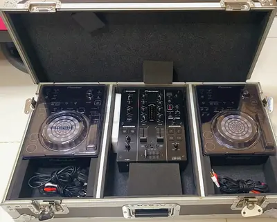 Pioneer CDJ 350 With DJM 350 For Sale