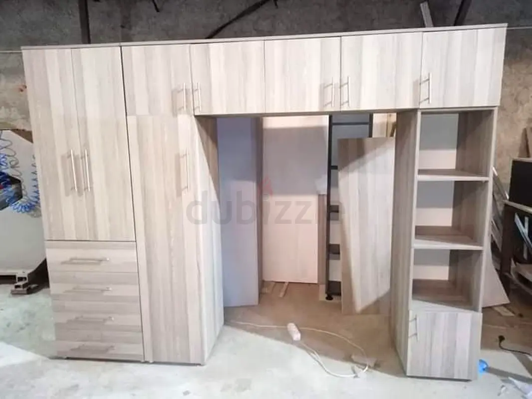 Kitchen Cabin / Storage / Wardrobes