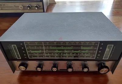 Vintage Heathkit GR-64 Shortwave Tube Radio