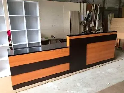 Luxurious Office Reception Desk Counter
