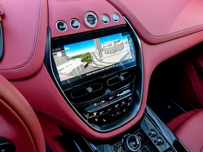 2024 Aston Martin DBX 缩略图 13