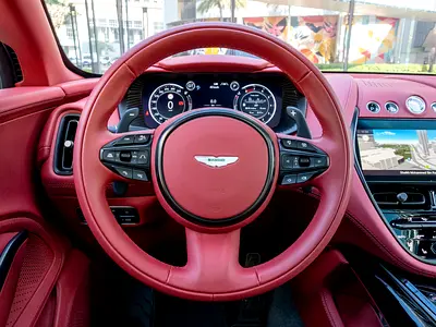 2024 Aston Martin DBX 缩略图 11