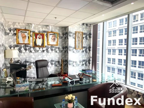 Furnished | Canal View | 3 Parking's