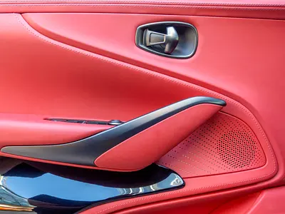 2024 Aston Martin DBX 缩略图 14