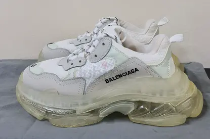 BALENCIAGA snickers 38 size