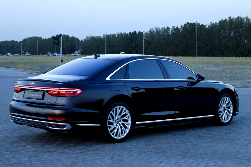 Audi A8 Model : 2022 full option63168028610435114