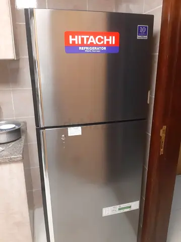 Hitachi refrigerator 500 liter top mount Inverter Birlliant black.  FREE DELIVERY+WARRANTY