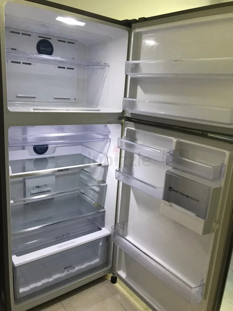 ثلاجة سامسونج 720 لتر، تبريد علوي، RT50K6357SL/AE، فولاذ سهل التنظيف، تبريد مزدوج Pls إنفرتر62931671455875111