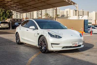 AED2127/month | 2022 Tesla Model 3 Performance 75Kwh | GCC Specifications | Ref#195751
