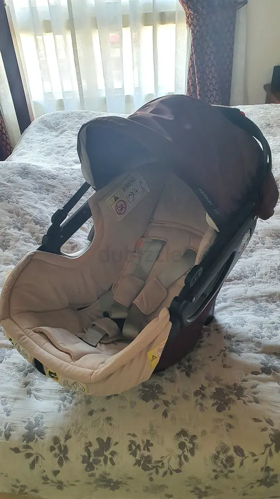 Infant car seat Orbit Baby with Isofix