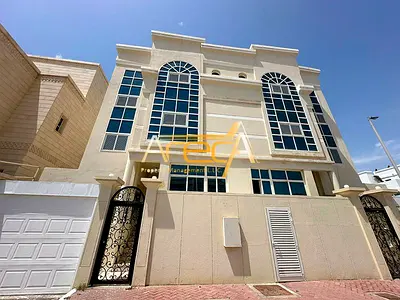 Spacious 5 Bed Villa Perfect For Staff Accommodation