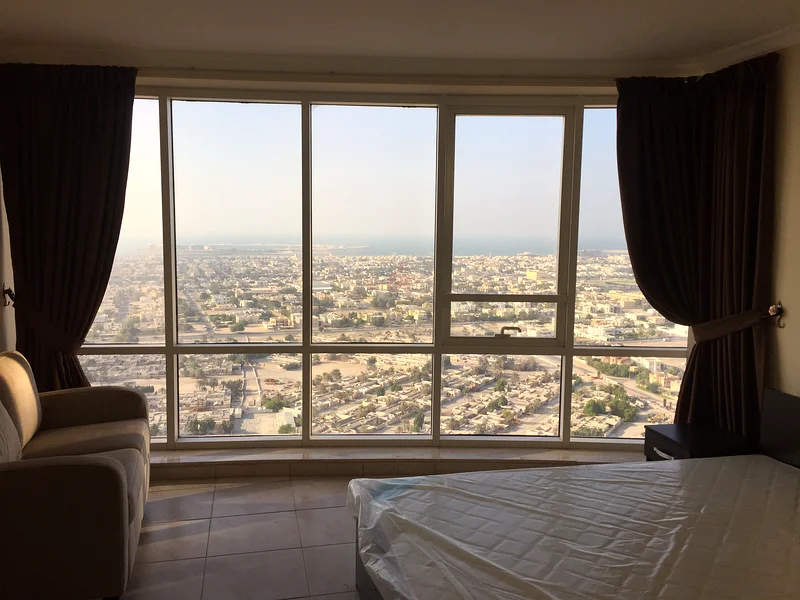 Apartment master room,all bills including, great location business bay Dubai