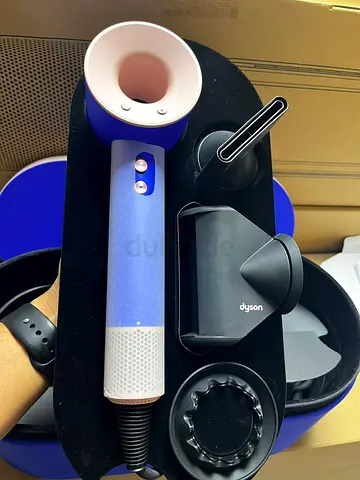 Dyson Supersonic Blue blush Only Open Sealed Never Used