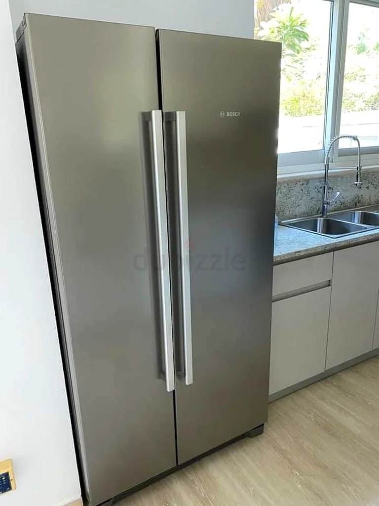 Bosch side by side refrigerator (width 90cm) height 180cm stainless
