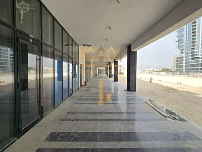 Brand New Shop With Direct View Of Crystal Lagoon And Burj Khalifa