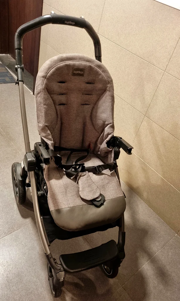 PEG PEREGO STROLLER (Made In Australia)