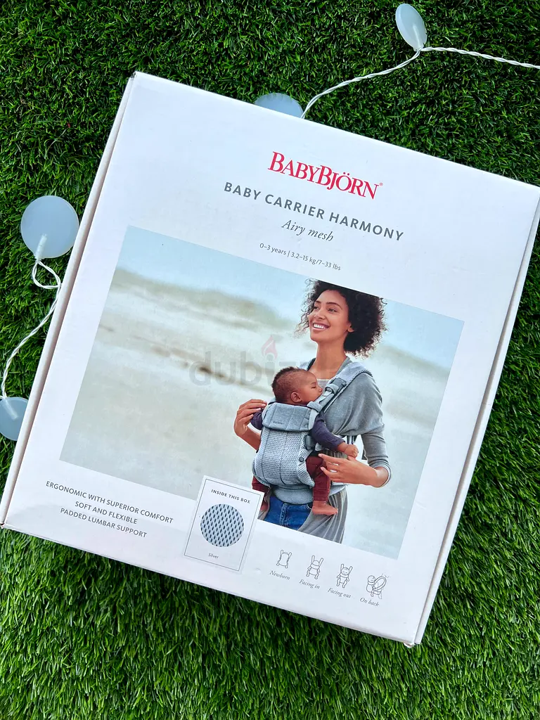 NEW BabyBjorn Carrier Harmony with Bib