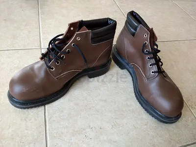 Boots - Red Wing (Size: US7.5; UK6.5; EU40)