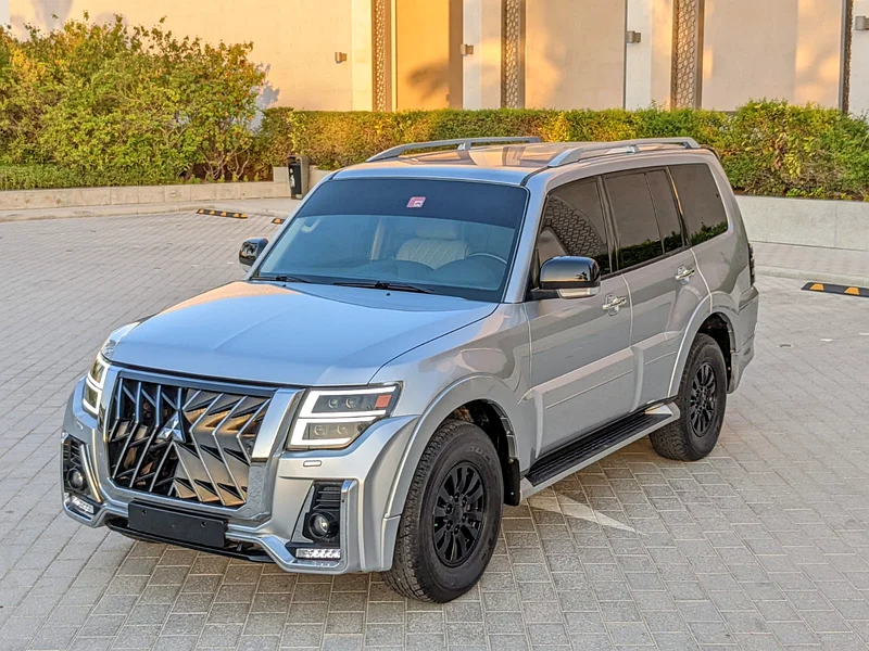 MITSUBISHI PAJERO 2013 FACELIFTED 2020 G.C.C V6 3.5L IN EXCELLENT CONDITION63152749706113112