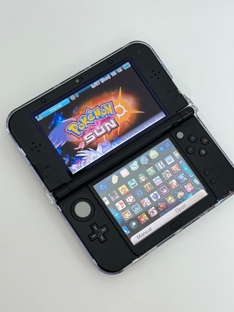 New Nintendo 3ds XL sunmoon edition full of games | dubizzle