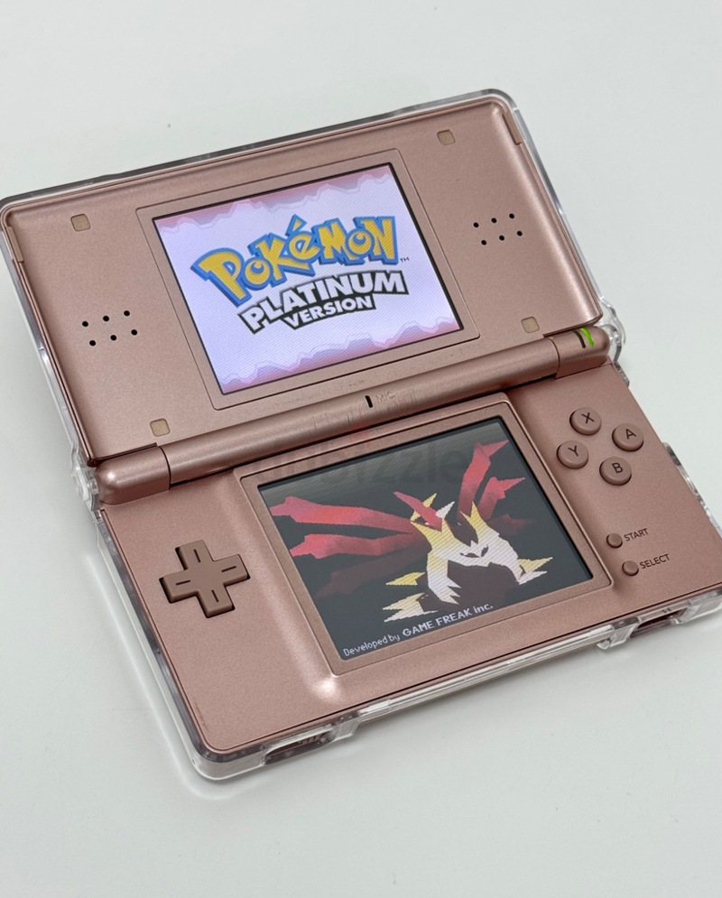 Nintendo ds lite full of games | dubizzle