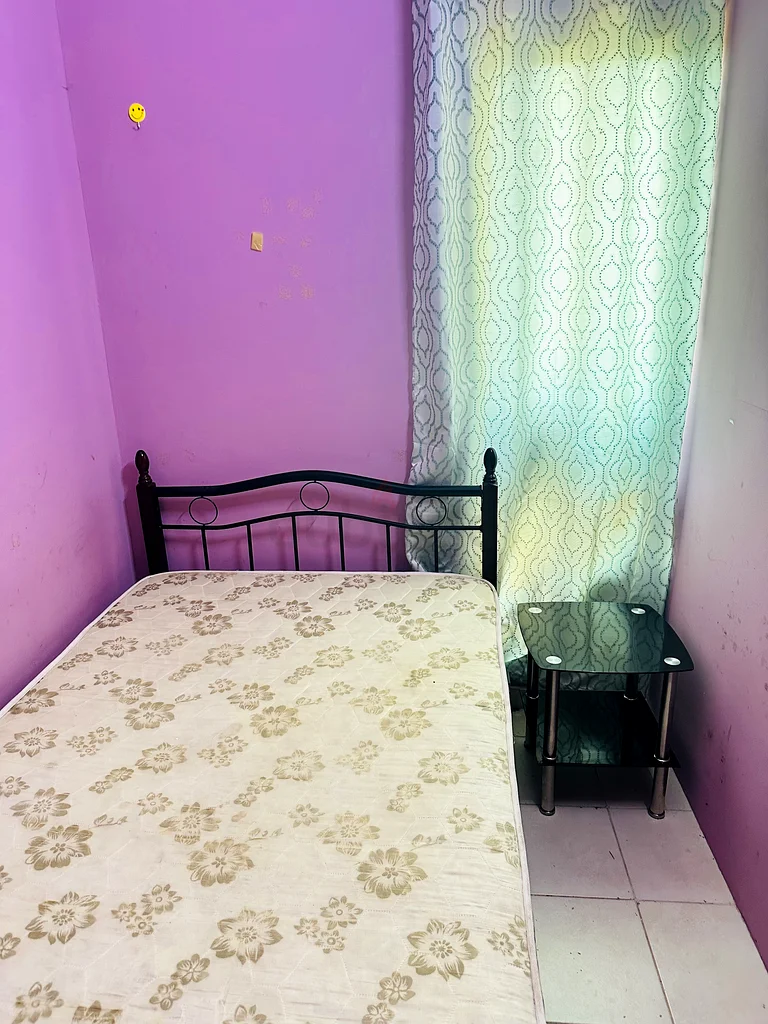 Apartment Discovery garden street 4 partition available for couples Dubai